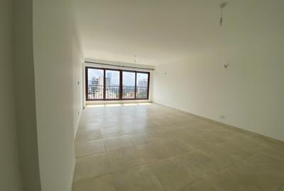 3 Bed Apartment with En Suite in Rhapta Road