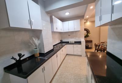 Serviced 3 Bed Apartment with En Suite at Kileleshwa