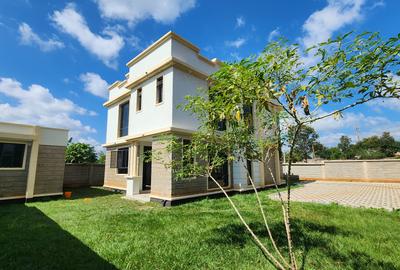 4 Bed House with En Suite at Mugutha - 2