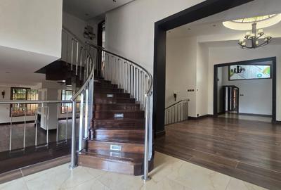 6 Bed House with En Suite in Loresho