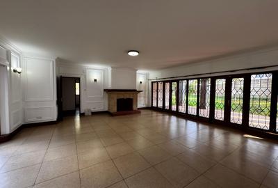 3 Bed House with En Suite in Gigiri - 4