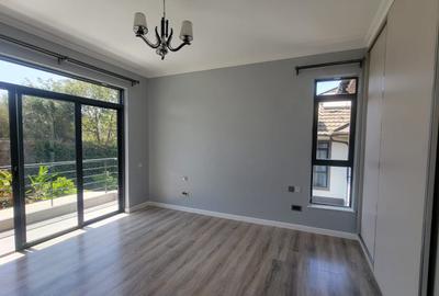 4 Bed Townhouse with En Suite in Runda - 4