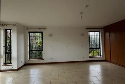4 Bed Townhouse with En Suite in Runda - 4