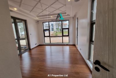 5 Bed Townhouse with En Suite in Karen - 3