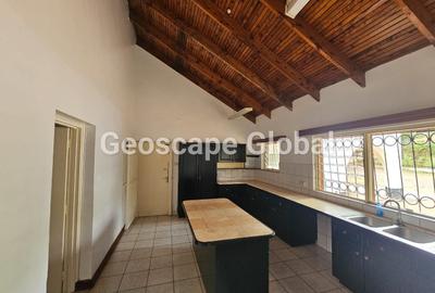 3 Bed House with En Suite in Runda