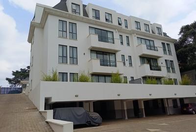 Serviced 1 Bed Apartment with En Suite at Behind Isk