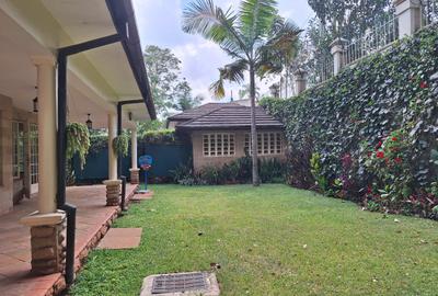 5 Bed Townhouse with En Suite in Lavington