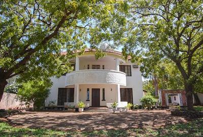 4 Bed House with En Suite in Nyali Area