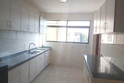 4 Bed Apartment with En Suite in Lavington