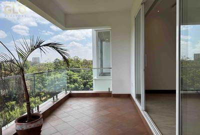 3 Bed Apartment with En Suite in Parklands