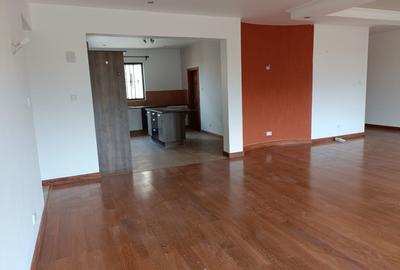 3 Bed Apartment with En Suite in Kileleshwa