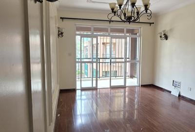 3 Bed Apartment with En Suite in Lavington - 4