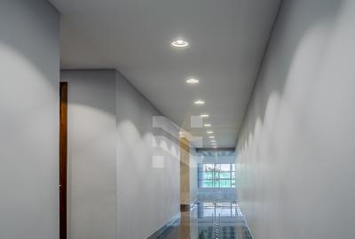 2,398 ft² Office with Backup Generator in Westlands Area - 4