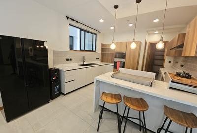 4 Bed Apartment with En Suite at Peponi Road - 4