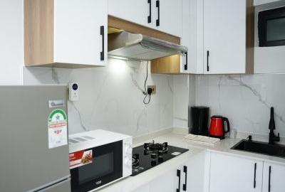 1 Bed Apartment with En Suite at Menelik Road