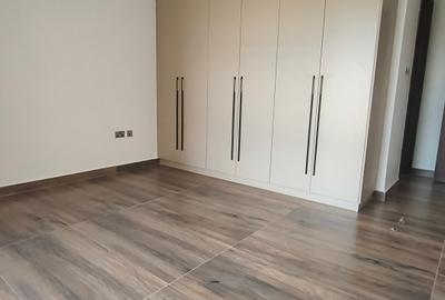 2 Bed Apartment with En Suite at Brookside - 2