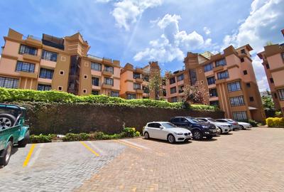 3 Bed Apartment with En Suite in Riverside