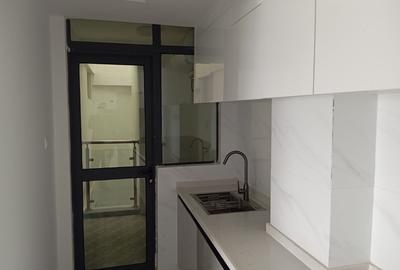 Serviced 3 Bed Apartment with En Suite in Westlands Area - 4