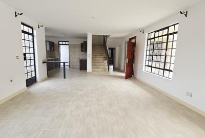 4 Bed Townhouse with En Suite in Mombasa Road - 3