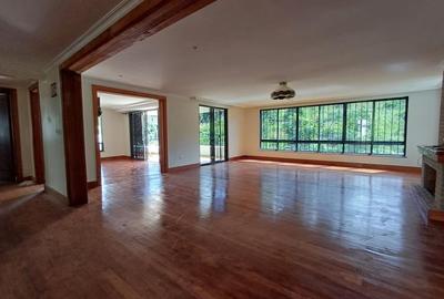 6 Bed Townhouse with En Suite in Lower Kabete