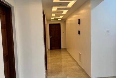 3 Bed Apartment with En Suite in General Mathenge