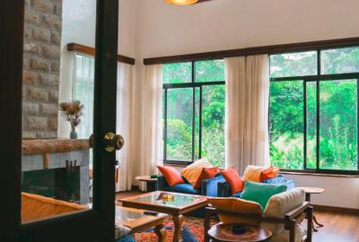 3 Bed Villa with En Suite at Mushroom Gardens