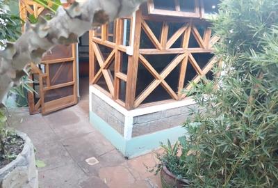 1 Bed House with En Suite at Karen