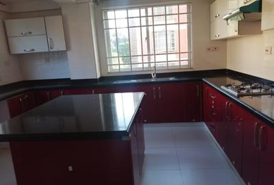 3 Bed Apartment with En Suite in Westlands Area - 3