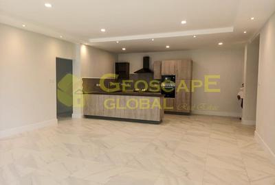 2 Bed Apartment with En Suite in Westlands Area
