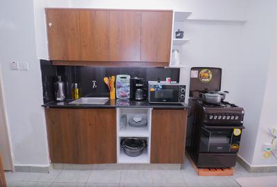 Serviced Studio Apartment with En Suite at Thindigua