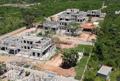 3 Bed Villa with En Suite at Diani Beach Road - 3