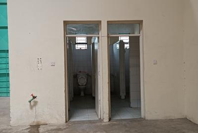 10,000 ft² Warehouse with Service Charge Included in Mombasa Road