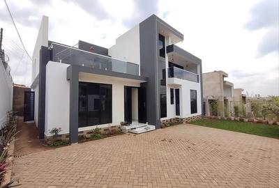 5 Bed Townhouse with En Suite in Ruiru - 2