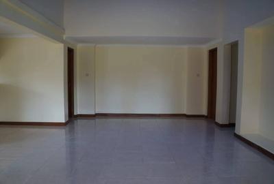 3 Bed House with En Suite at Nyari Central - 2