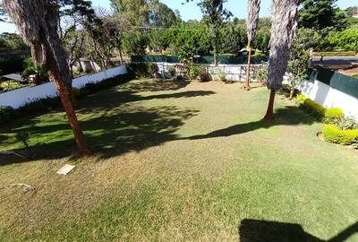 5 Bed House with En Suite at Mimosa - 4