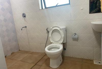 1 Bed Apartment with En Suite at Parklands - 3