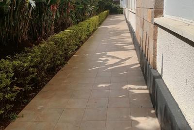 Commercial Property with Backup Generator in Parklands