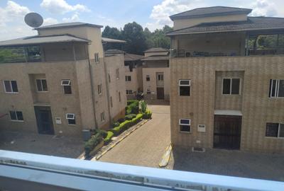 4 Bed Townhouse with En Suite in Lavington