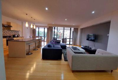 Serviced 2 Bed Apartment with En Suite at Brookside Drive
