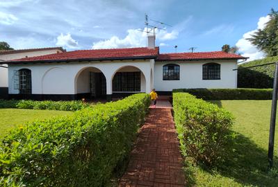 4 Bed House with En Suite at Loresho - 4