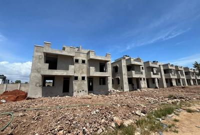 3 Bed Apartment with En Suite at Greenwood Mtwapa Weighbridge Along Mombasa-Malindi Highway