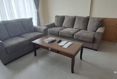 Furnished 2 Bed Apartment with En Suite at Parklands