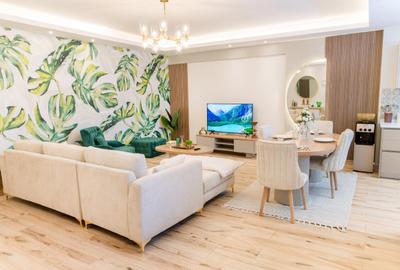 Serviced 2 Bed Apartment with En Suite in Westlands Area