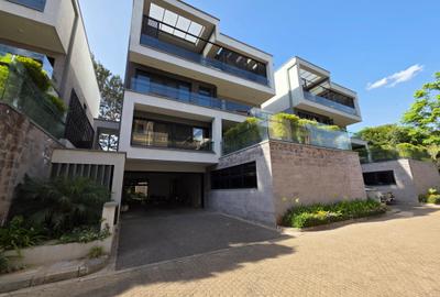 5 Bed Villa with En Suite at Muthangari Drive