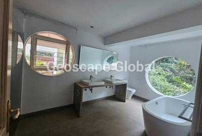 5 Bed House with En Suite in Kitisuru - 4