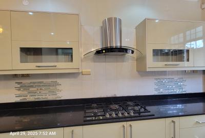 4 Bed Villa with En Suite at Mugutha