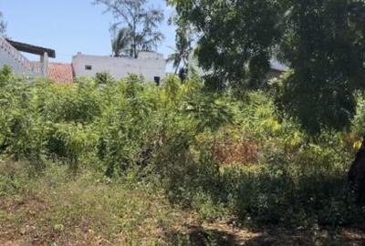 0.5 ha Land in Nyali Area