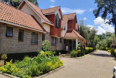 4 Bed Townhouse with En Suite in Lavington - 2
