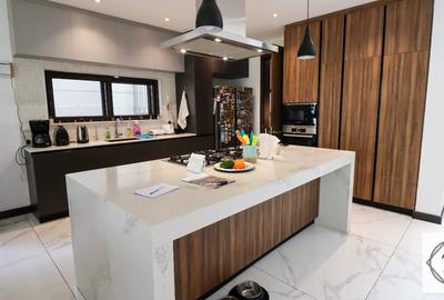 4 Bed Villa with En Suite at Peponi Road - 4