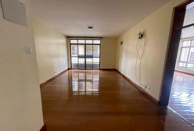 5 Bed Townhouse with En Suite in Lavington